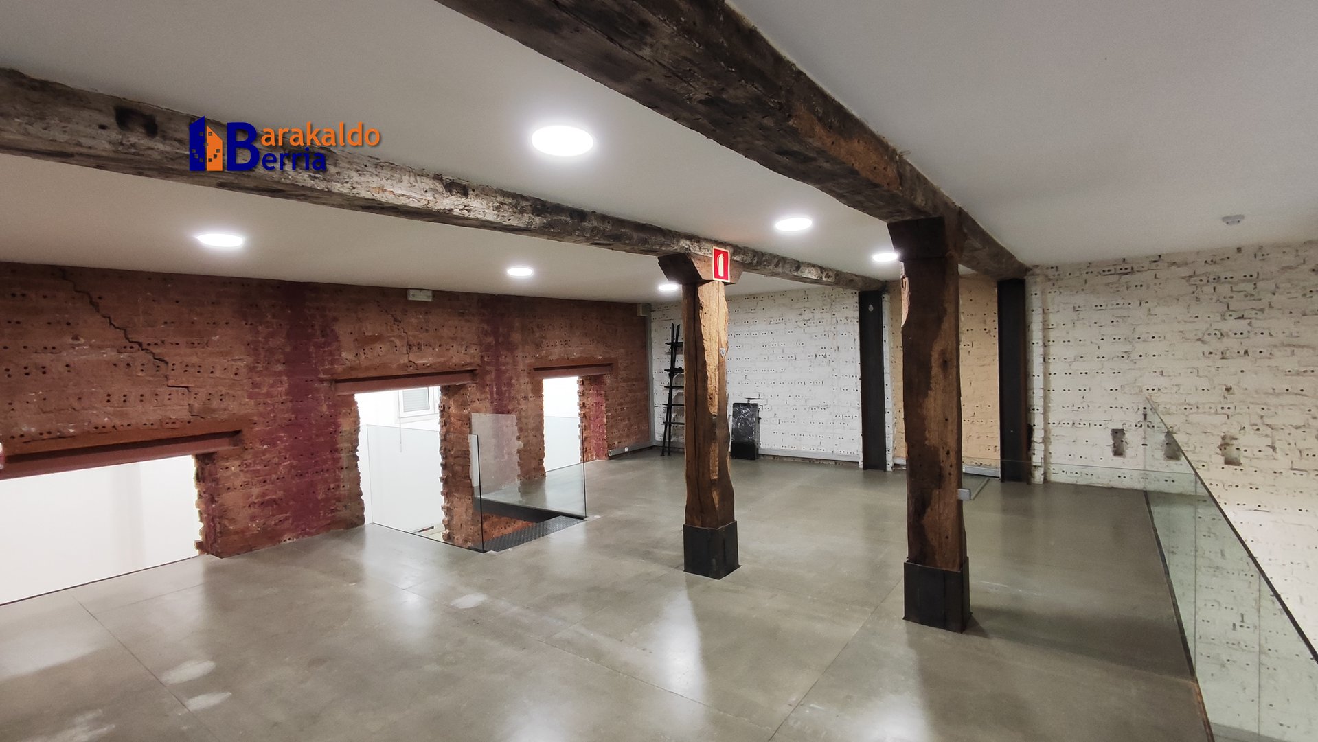 LOCAL con posibilidad de VIVIENDA en Barakaldo