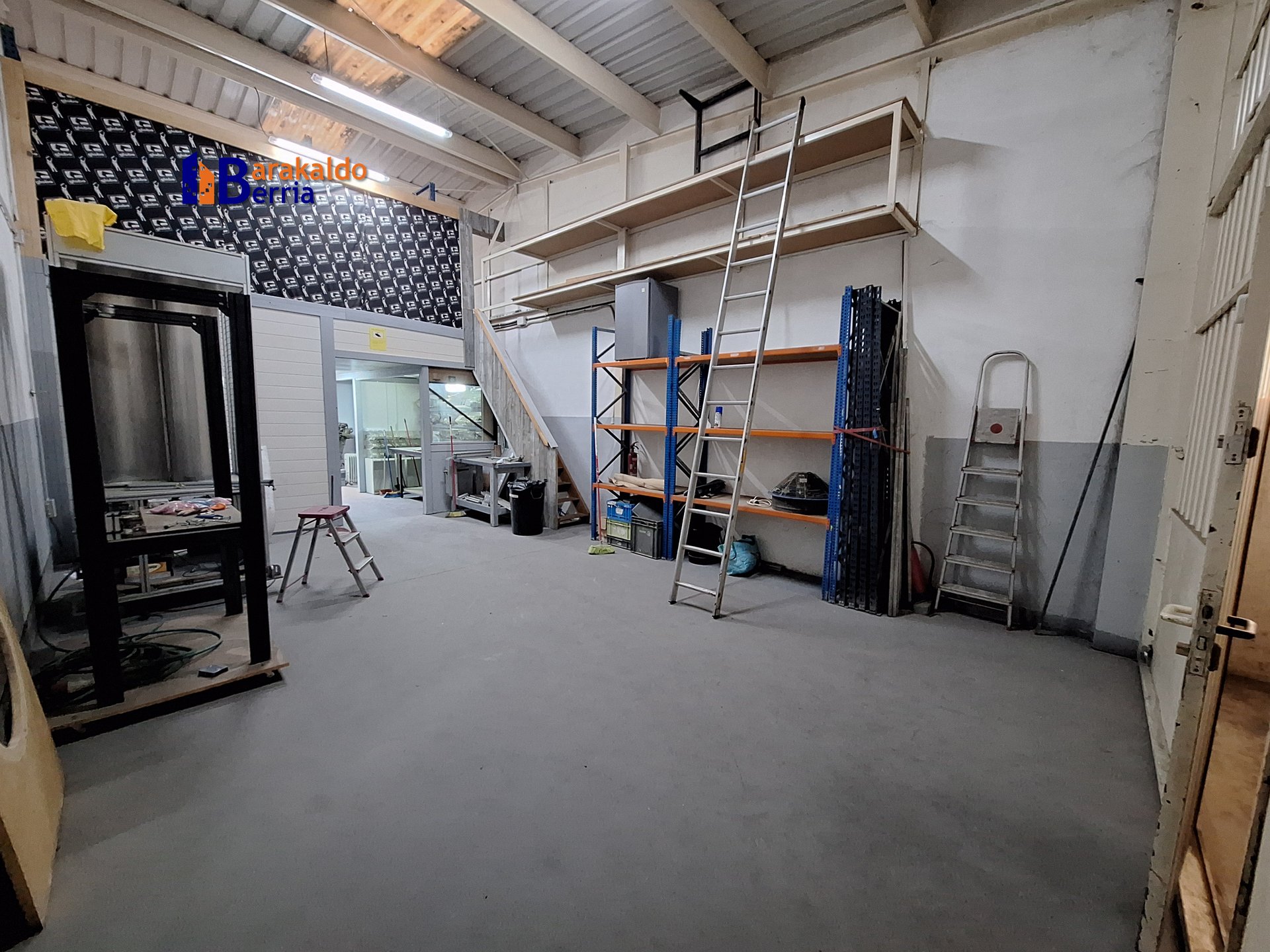 Oportunidad de Inversión: NAVE en VENTA en Erandio